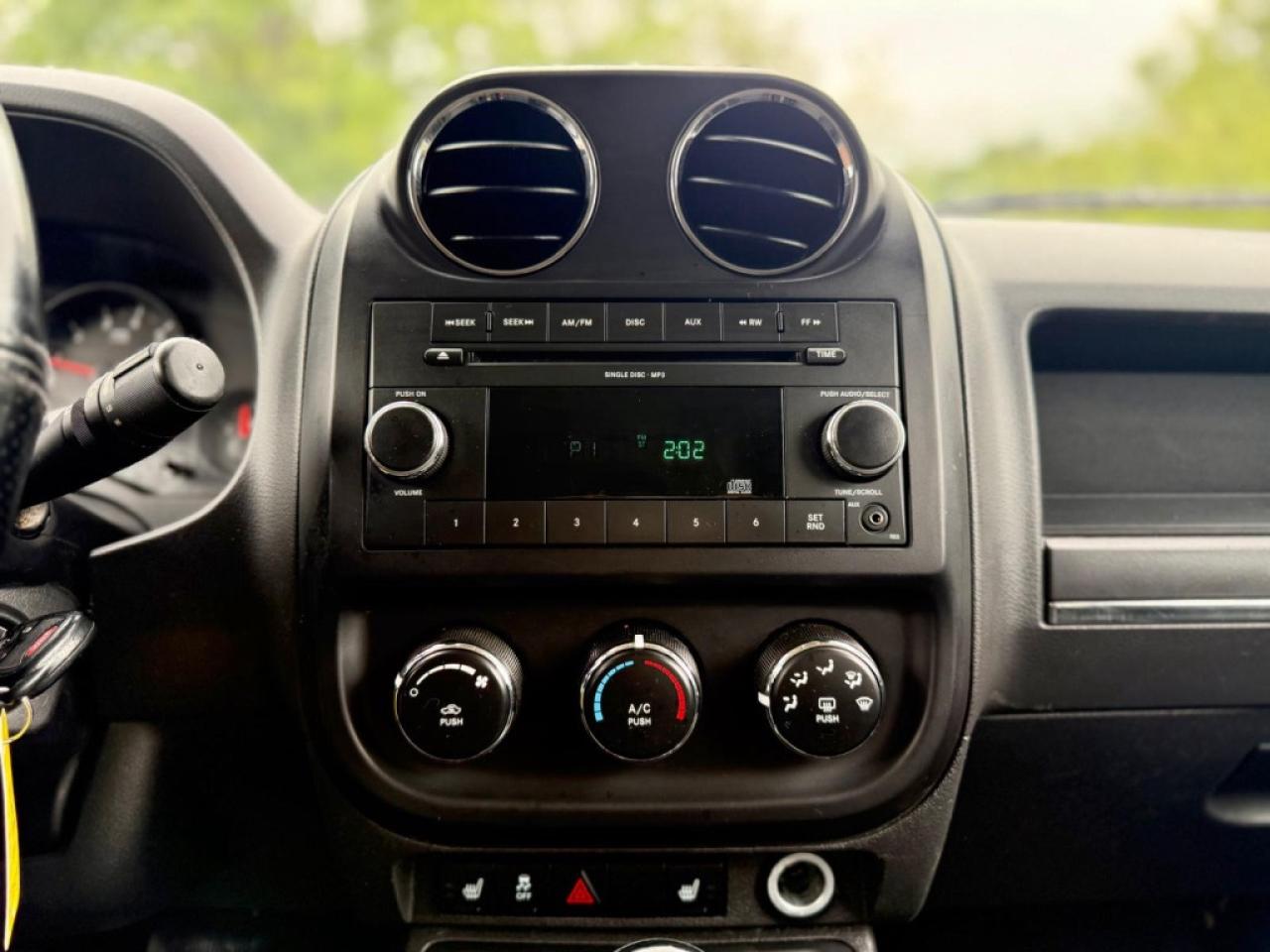 2010 Jeep Patriot NORTH|4X4| - Photo #25