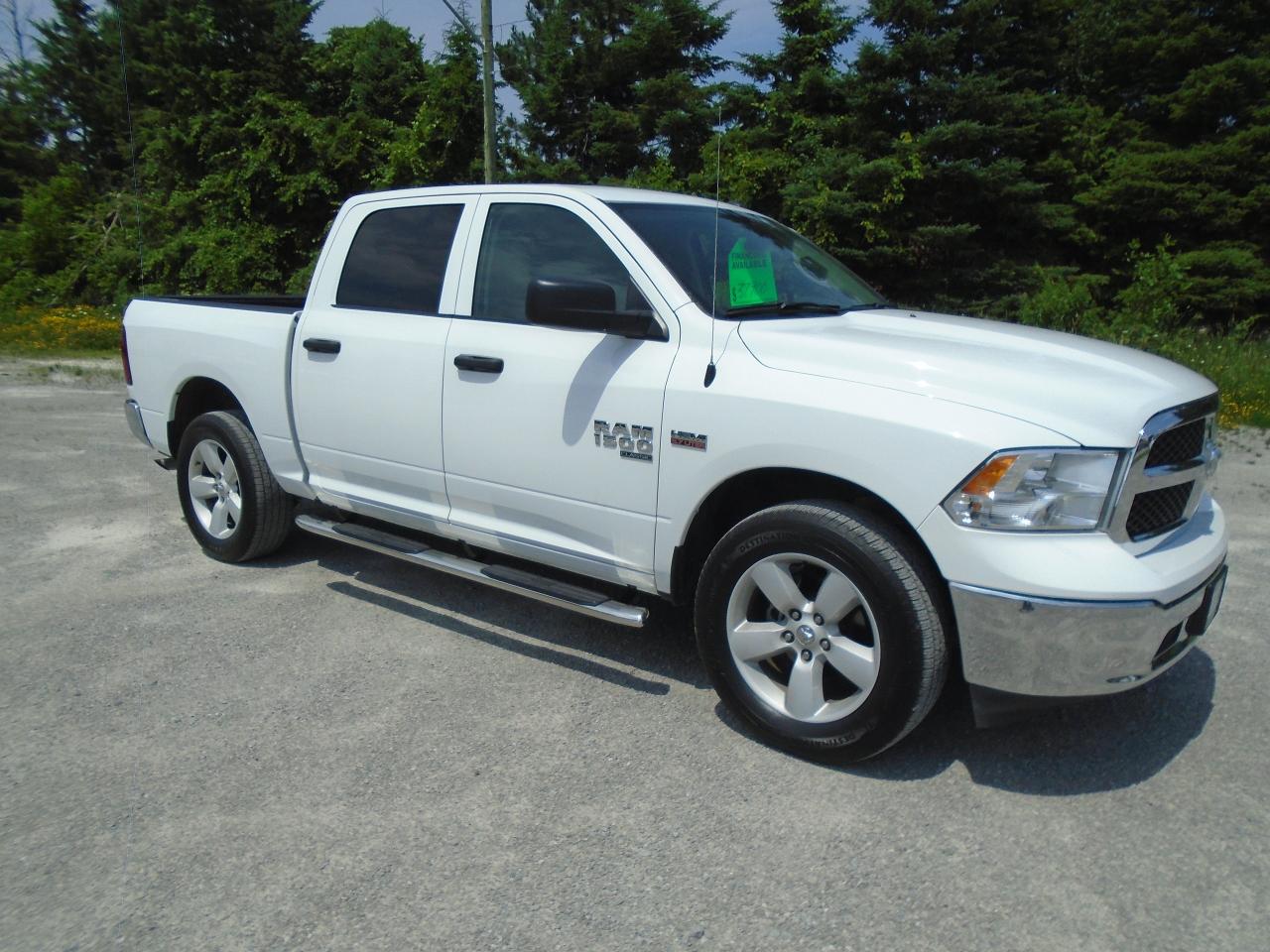 Used 2023 RAM 1500 Classic SLT CREW CAB HEMI 4X4 for sale in Beaverton, ON