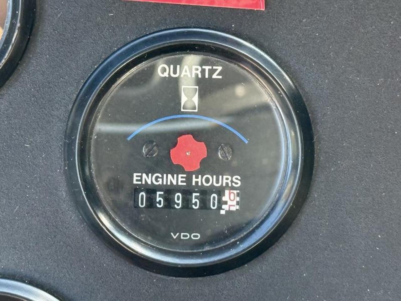 12737352