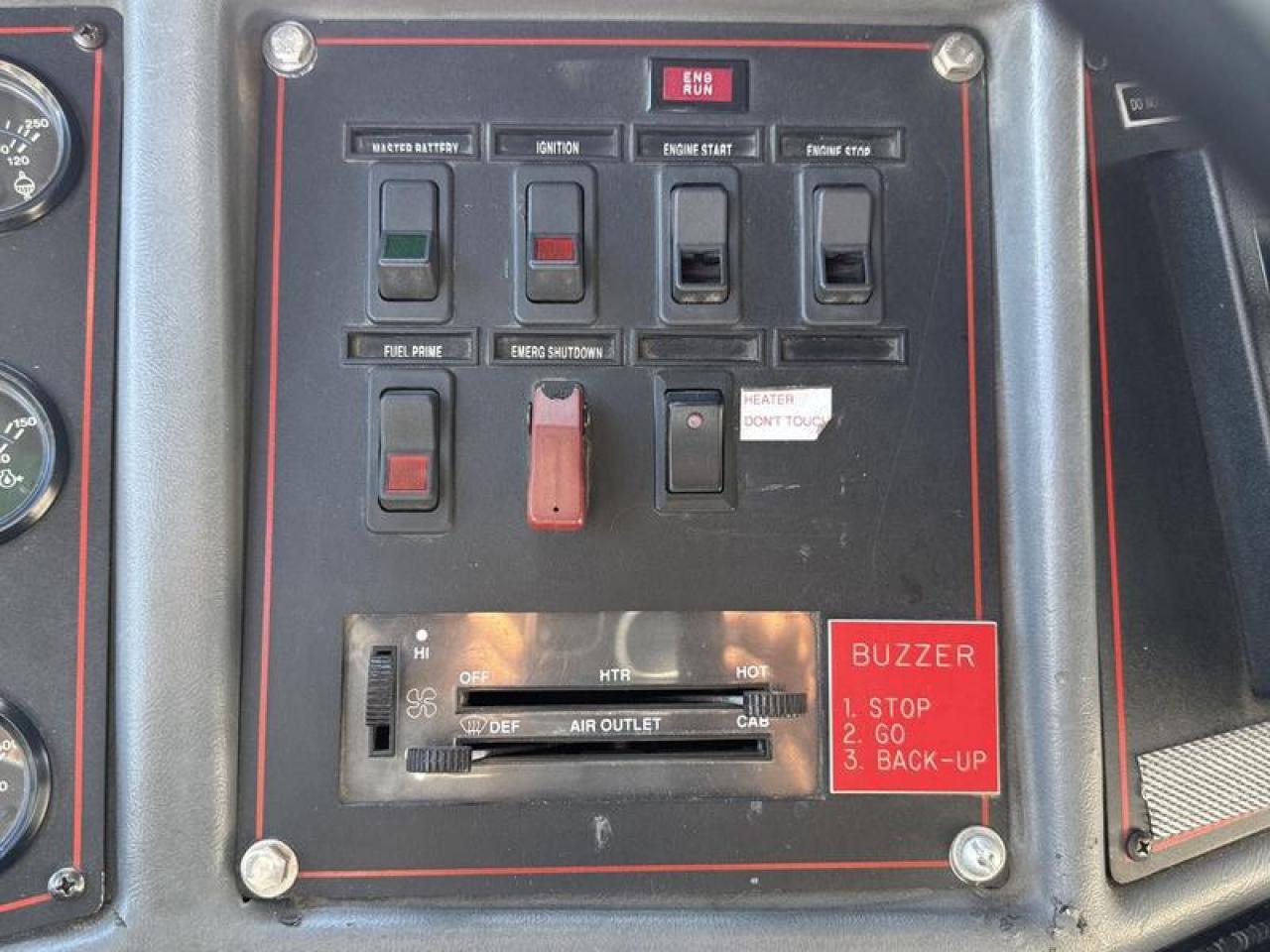12737352