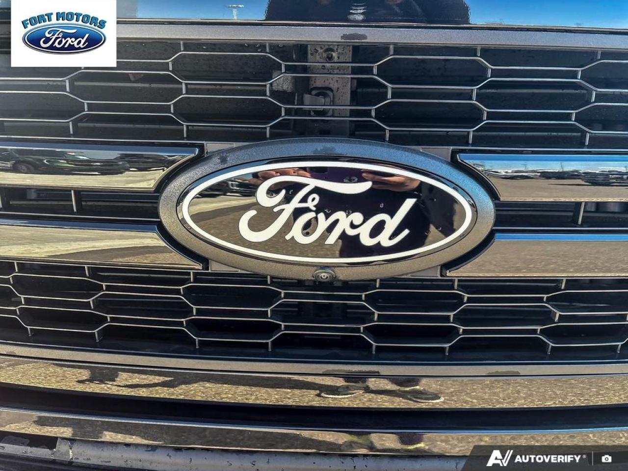 2025 Ford F-150 LARIAT® Photo5