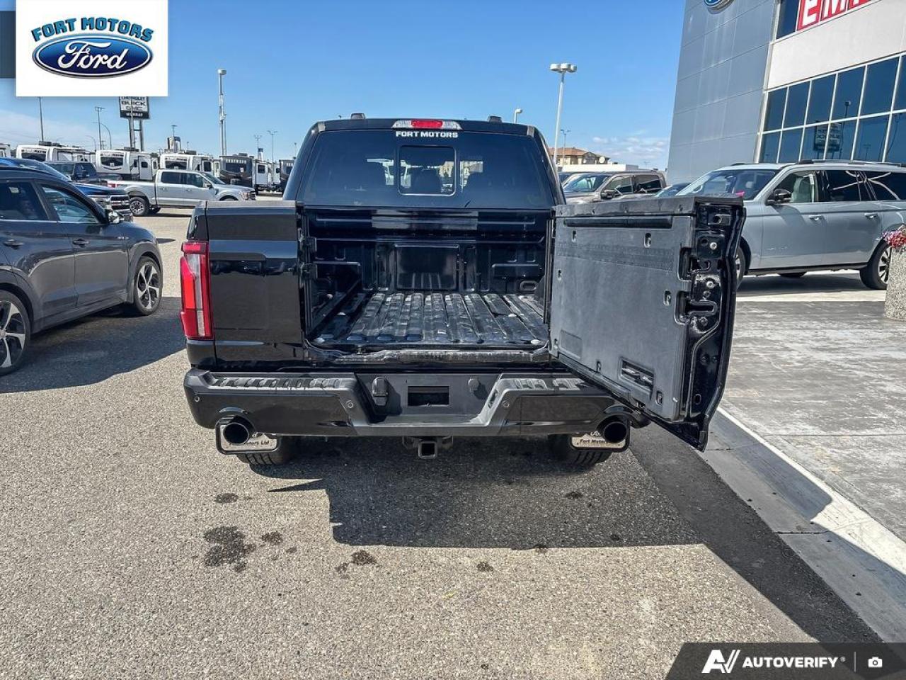 2025 Ford F-150 LARIAT® Photo5