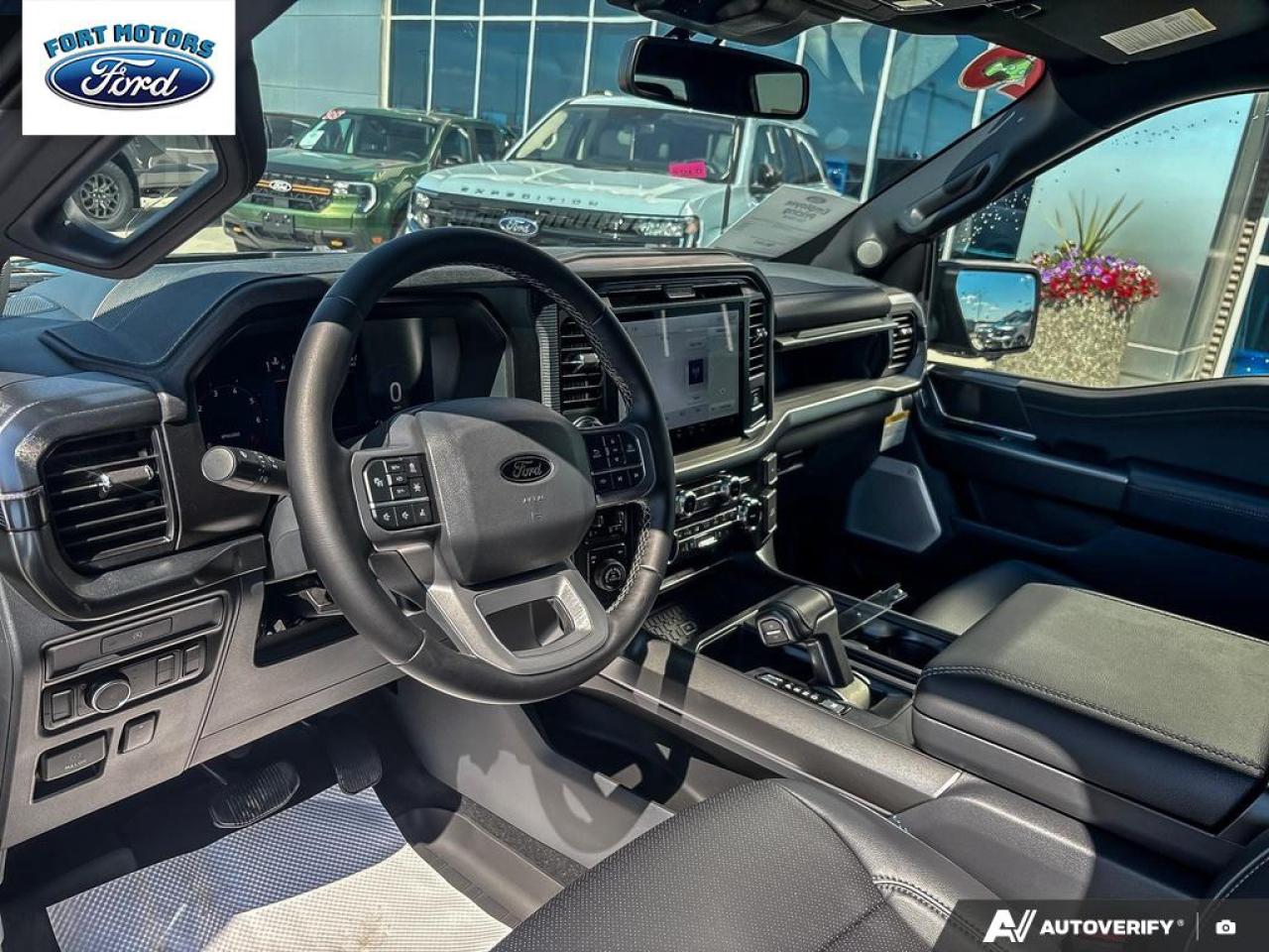 2025 Ford F-150 LARIAT® Photo5