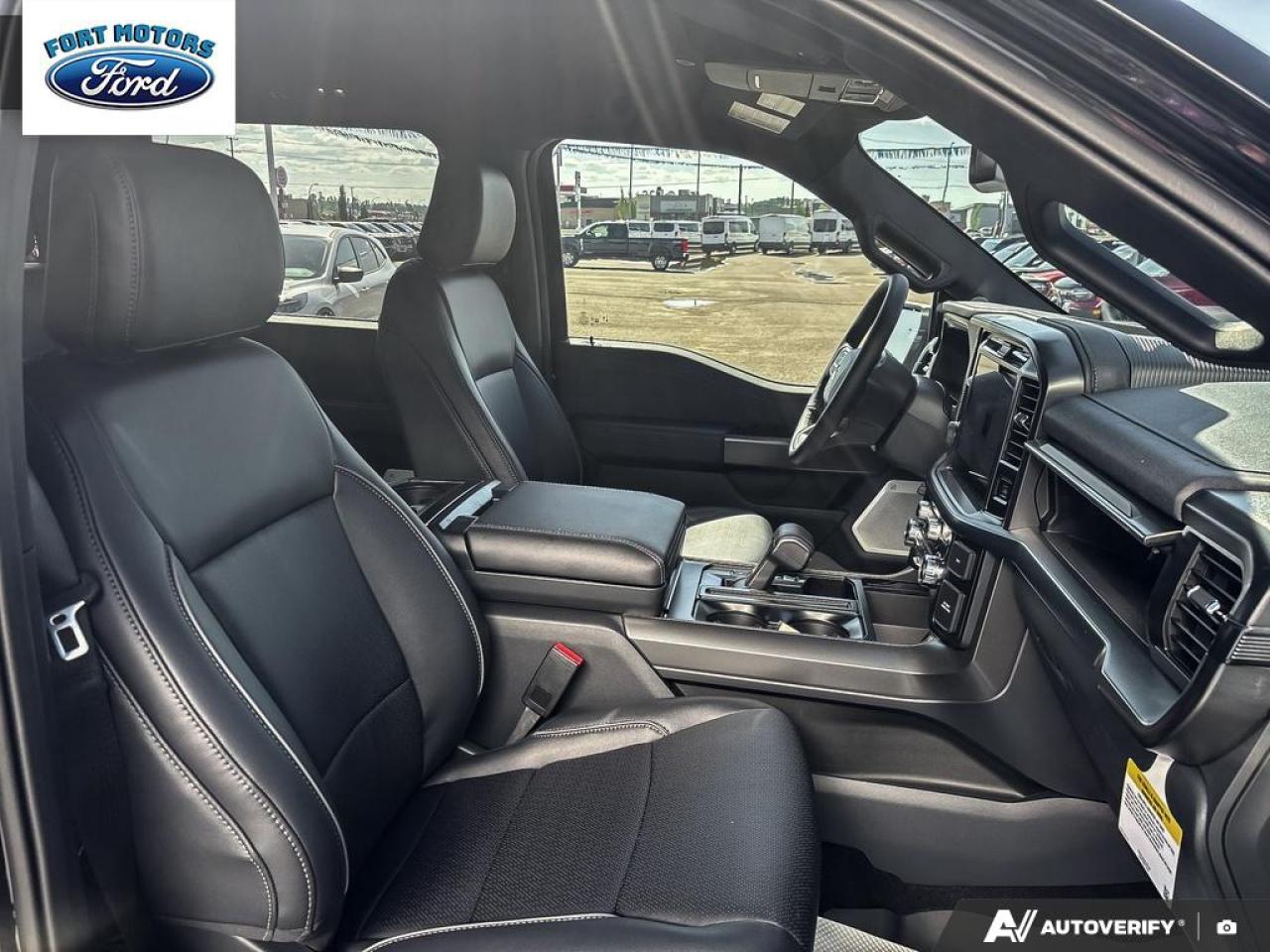 2025 Ford F-150 LARIAT® Photo5