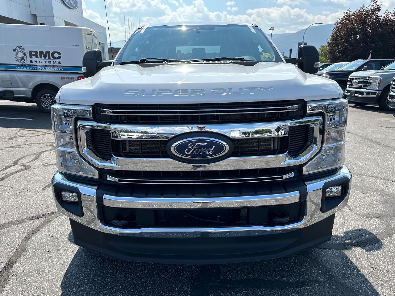 2021 Ford F-350 Super Duty SRW XLT Photo1