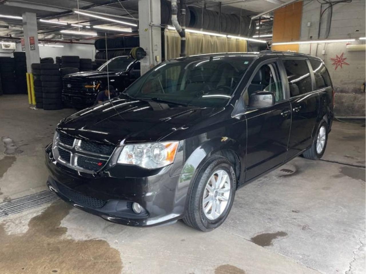 Used 2019 Dodge Grand Caravan SXT Premium Plus | DVD | Split Leather | Power Doors + Liftgate | Remote Start | Reverse Cam & More! for sale in Guelph, ON