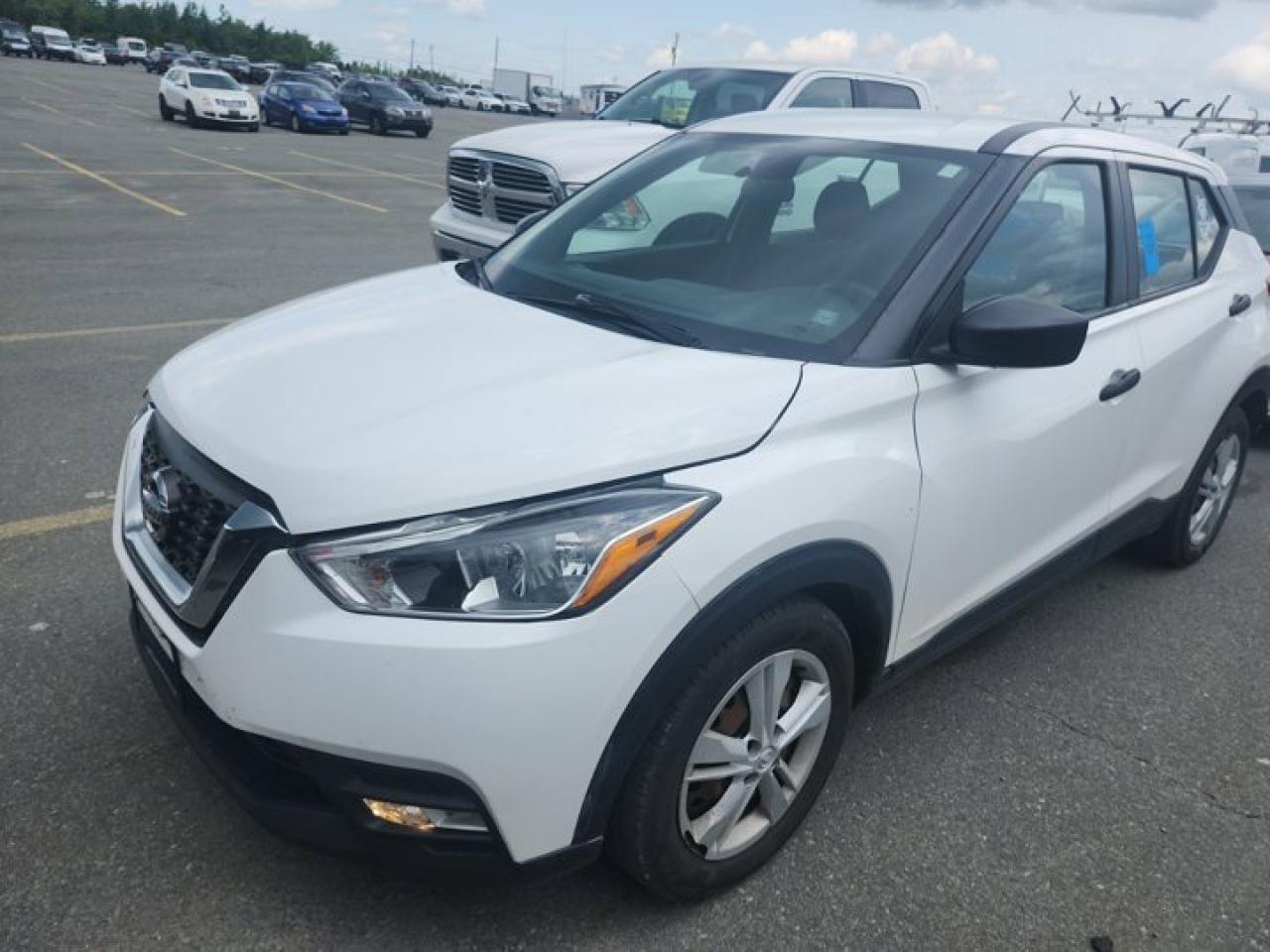 Used 2018 Nissan Kicks S | Rear Camera | Bluetooth | Keyless Entry | and More ! for sale in Guelph, ON