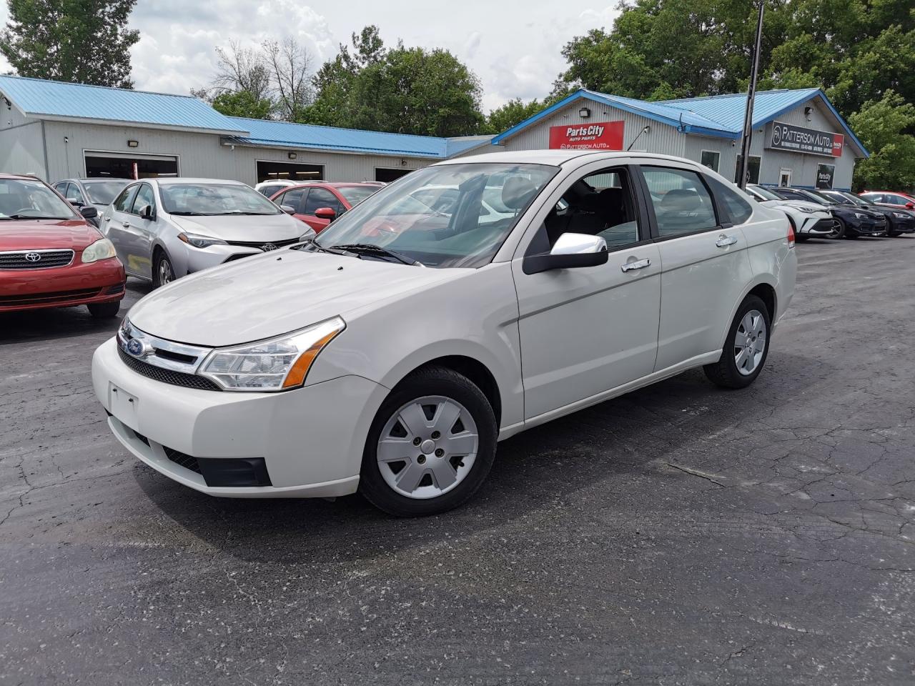 Used 2011 Ford Focus SE for sale in Madoc, ON