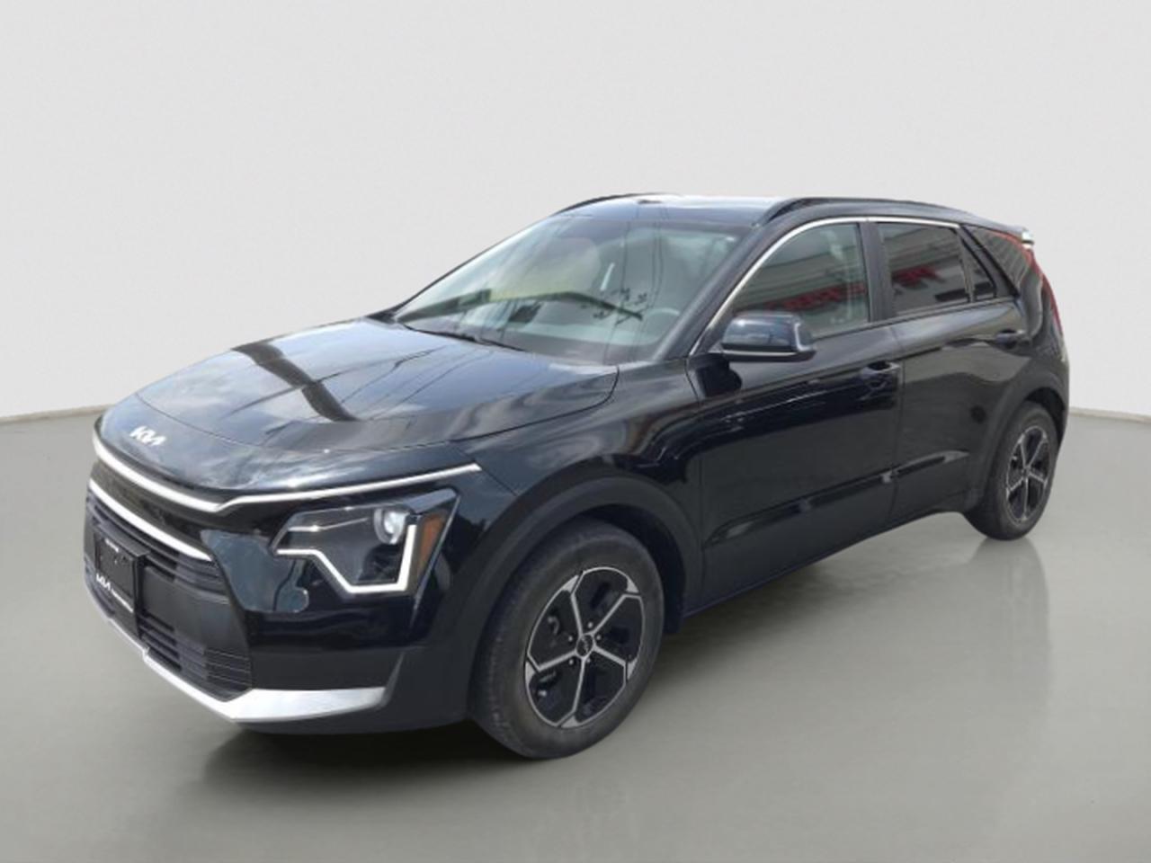 Used 2025 Kia NIRO HEV EX FWD for sale in Peterborough, ON