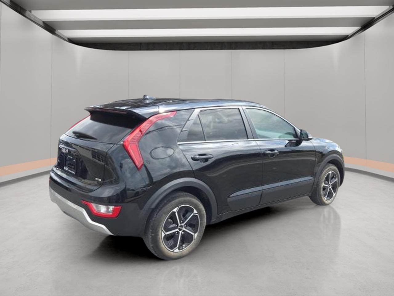 2025 Kia NIRO HEV EX FWD Photo