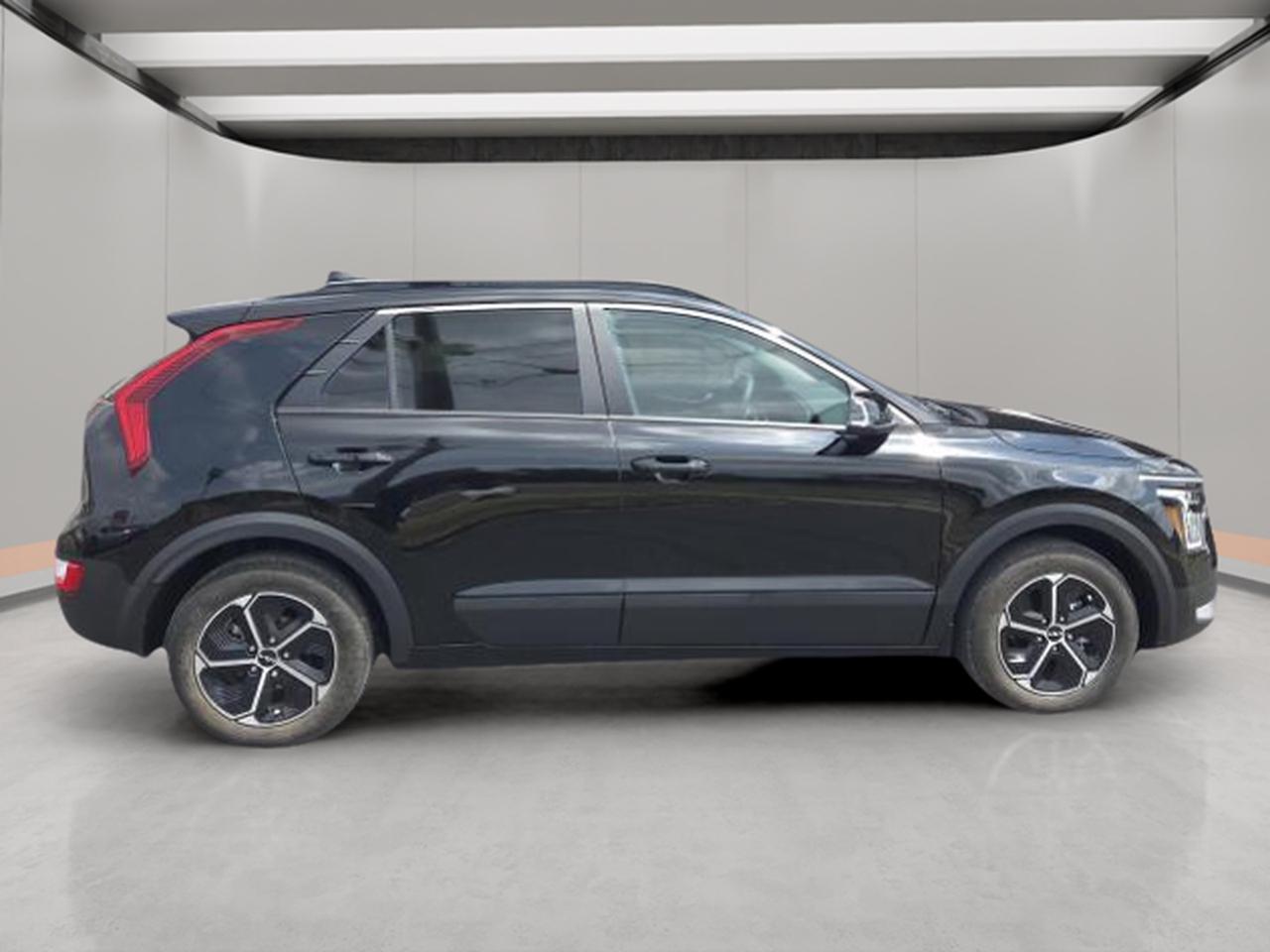 2025 Kia NIRO HEV EX FWD Photo