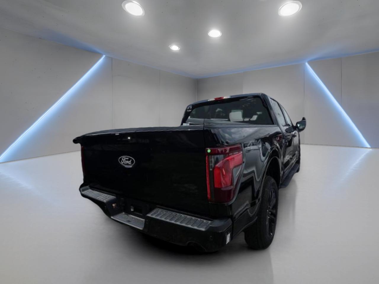 2025 Ford F-150 Hybrid XLT Photo