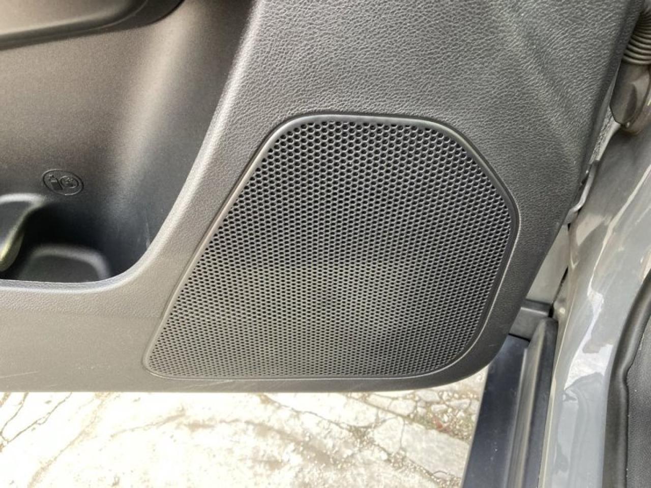 12738519