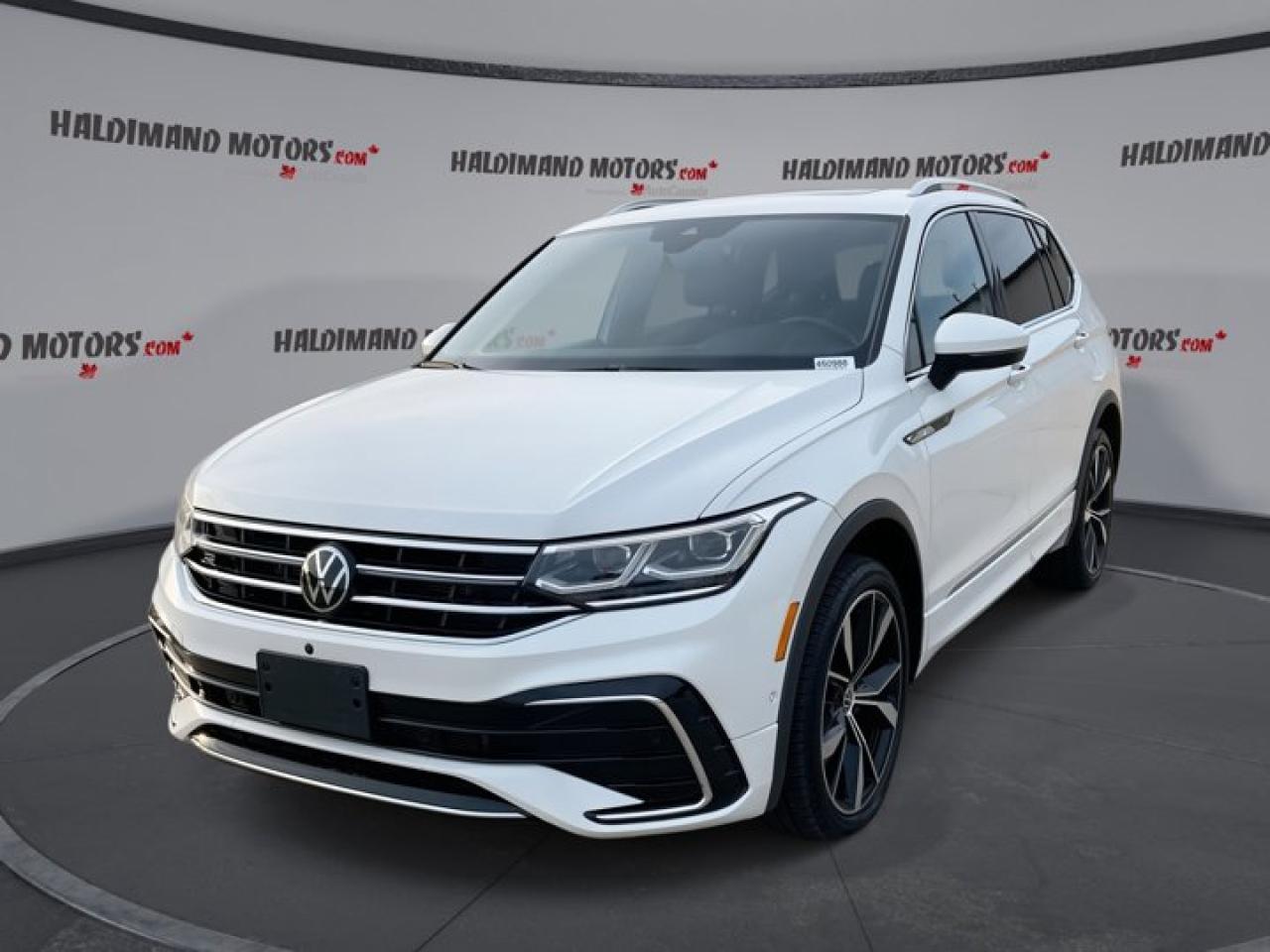 Used 2024 Volkswagen Tiguan Highline R-line for sale in Cayuga, ON