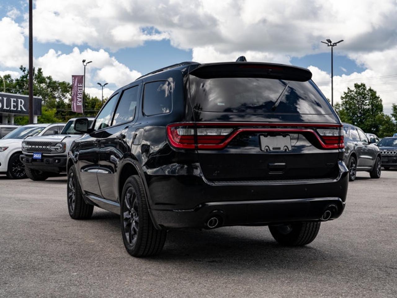 2026 Dodge Durango GT Photo4