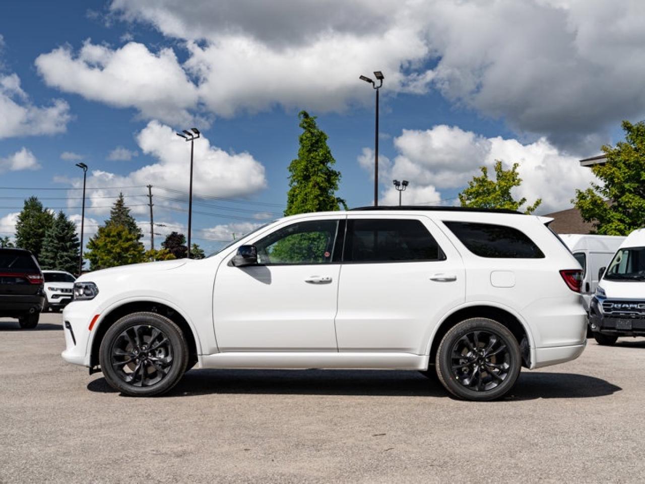 2026 Dodge Durango GT Photo3