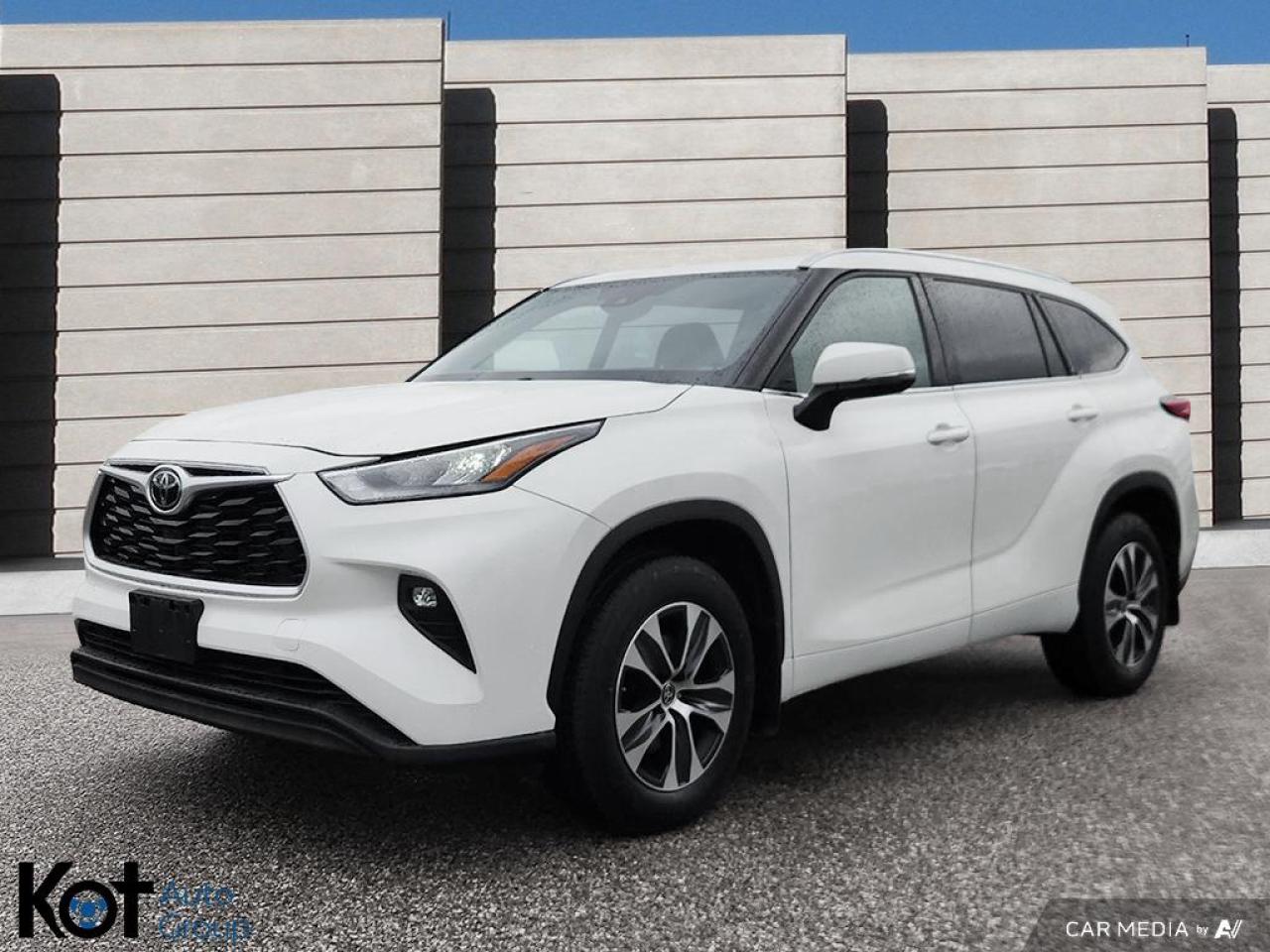 Used 2021 Toyota Highlander XLE AWD for sale in Kelowna, BC