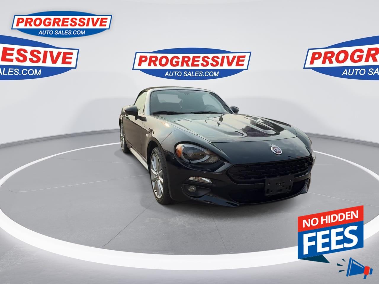 2017 Fiat 124 Spider Lusso - Heated Seats - Low Mileage Photo2