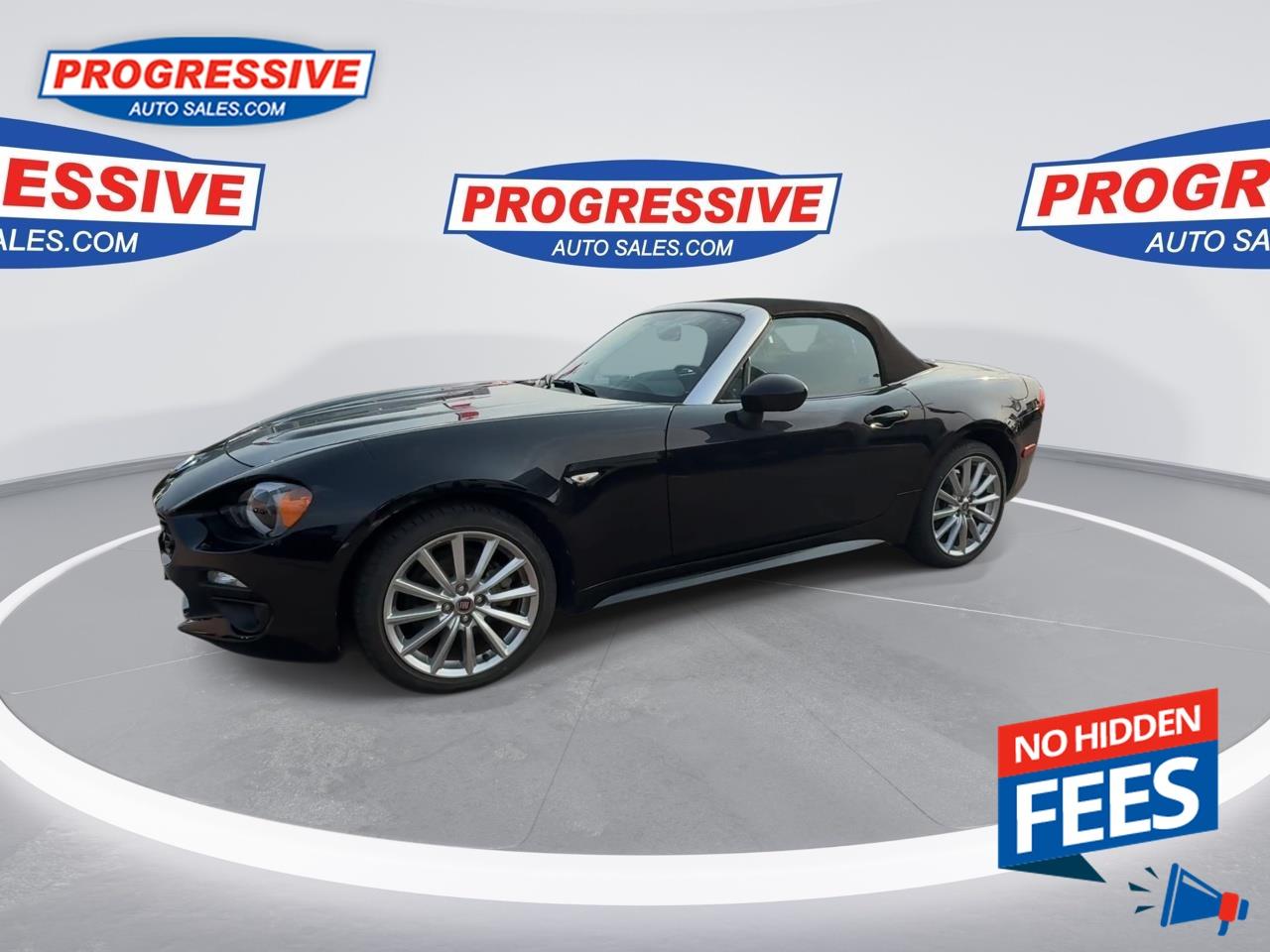 2017 Fiat 124 Spider Lusso - Heated Seats - Low Mileage Photo4