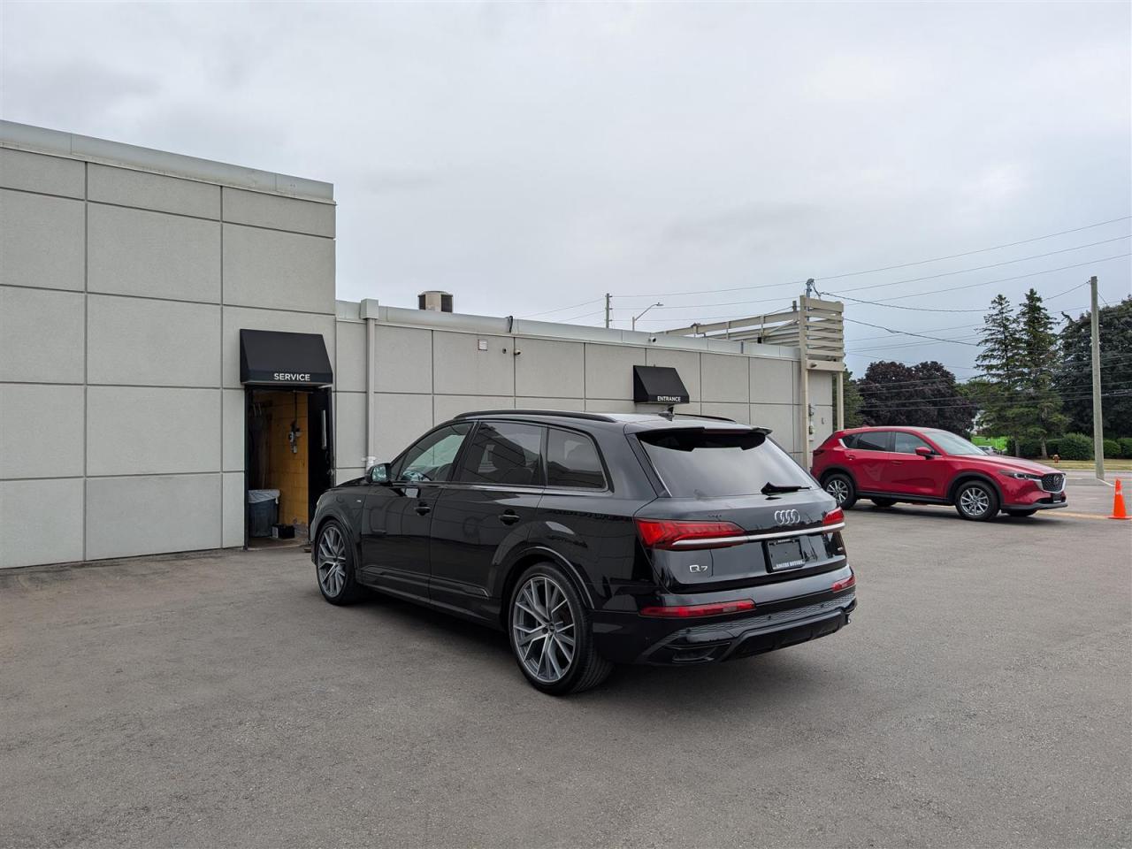 2021 Audi Q7 TECHNIK S-LINE - NAVI - PANO ROOF - 7 PASS