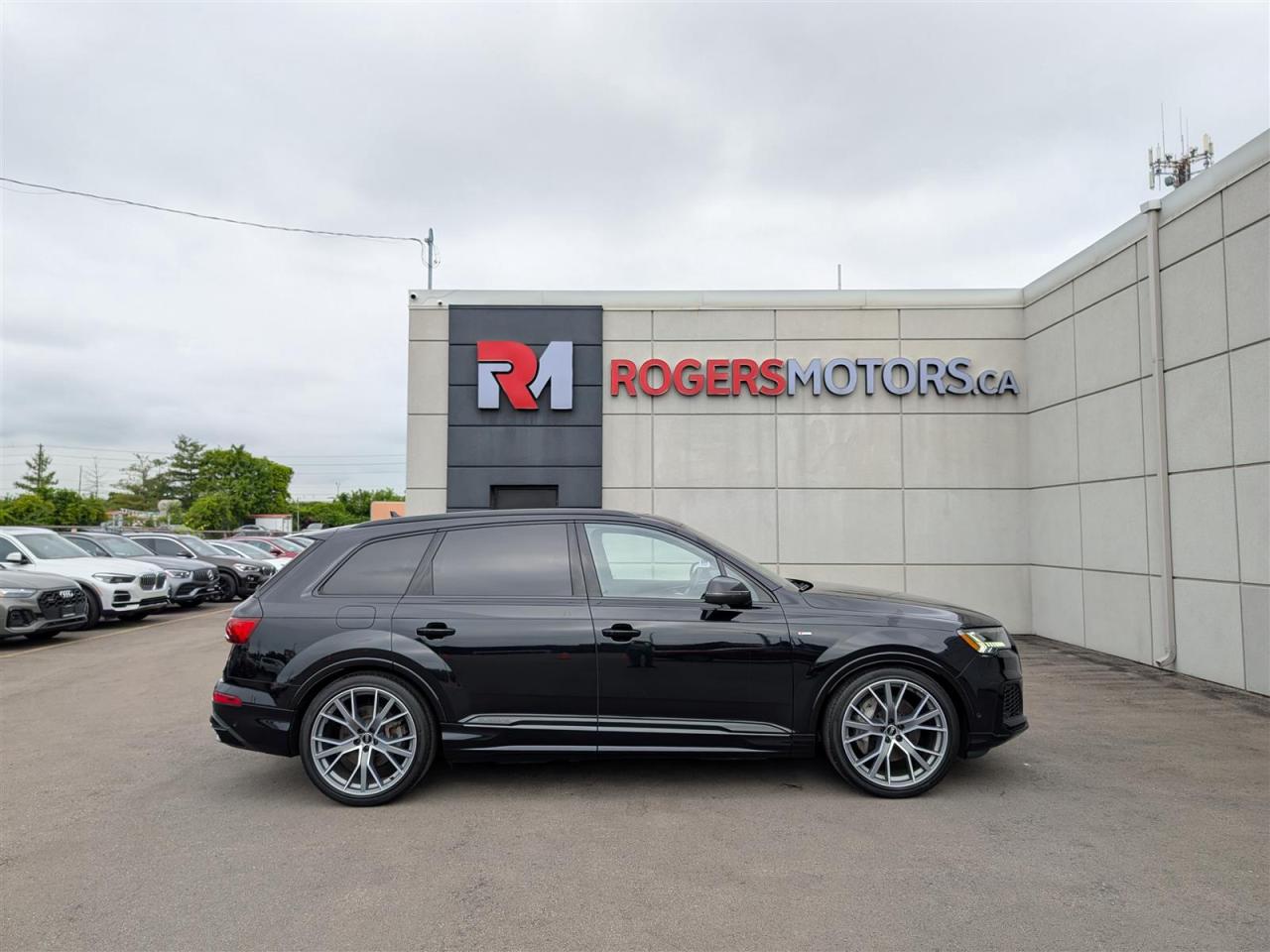2021 Audi Q7 TECHNIK S-LINE - NAVI - PANO ROOF - 7 PASS