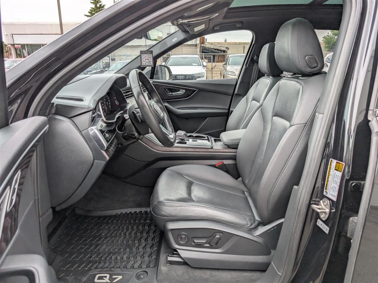 2021 Audi Q7 TECHNIK S-LINE - NAVI - PANO ROOF - 7 PASS