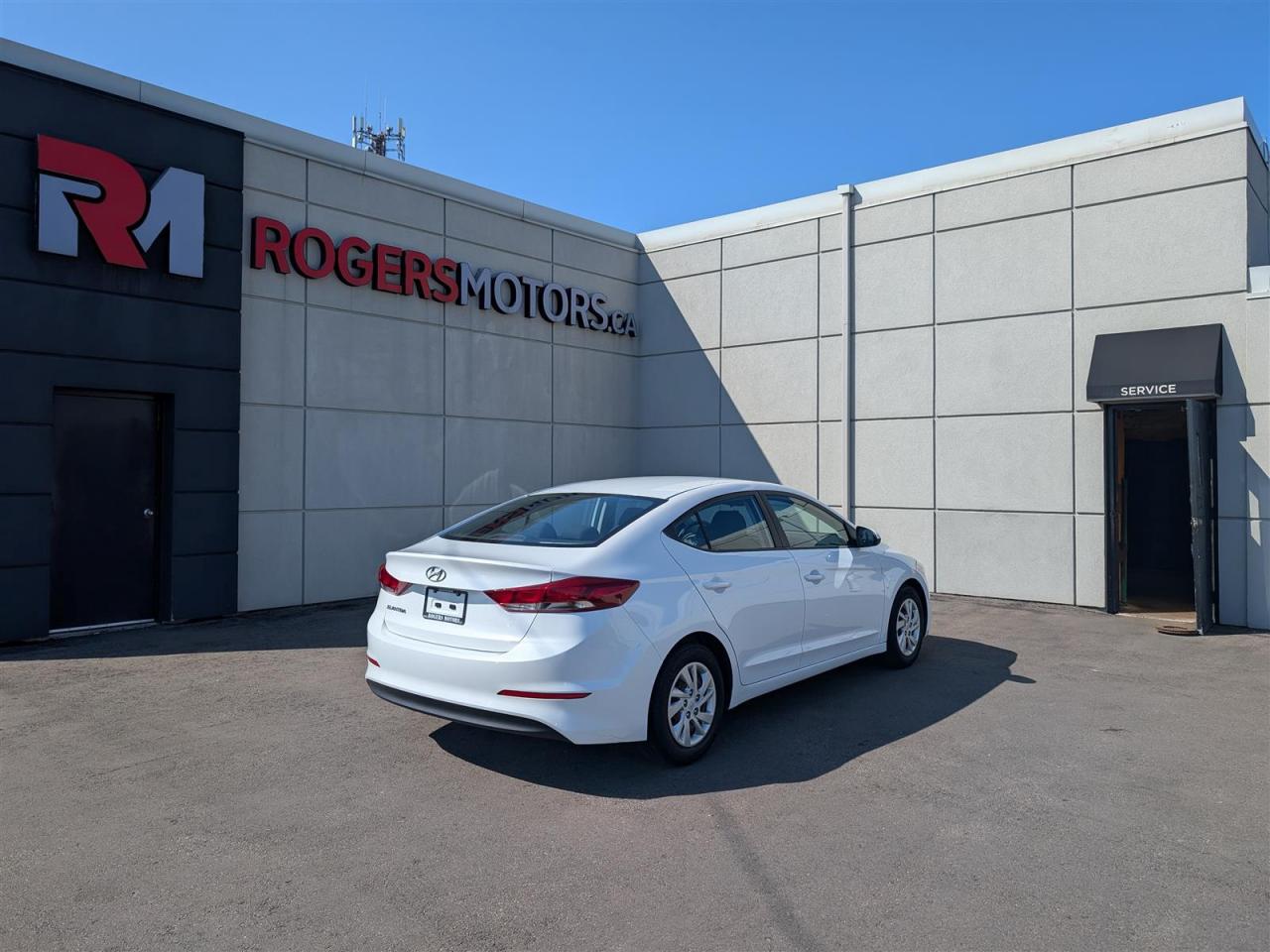 2017 Hyundai Elantra LE - HTD SEATS - BLUETOOTH