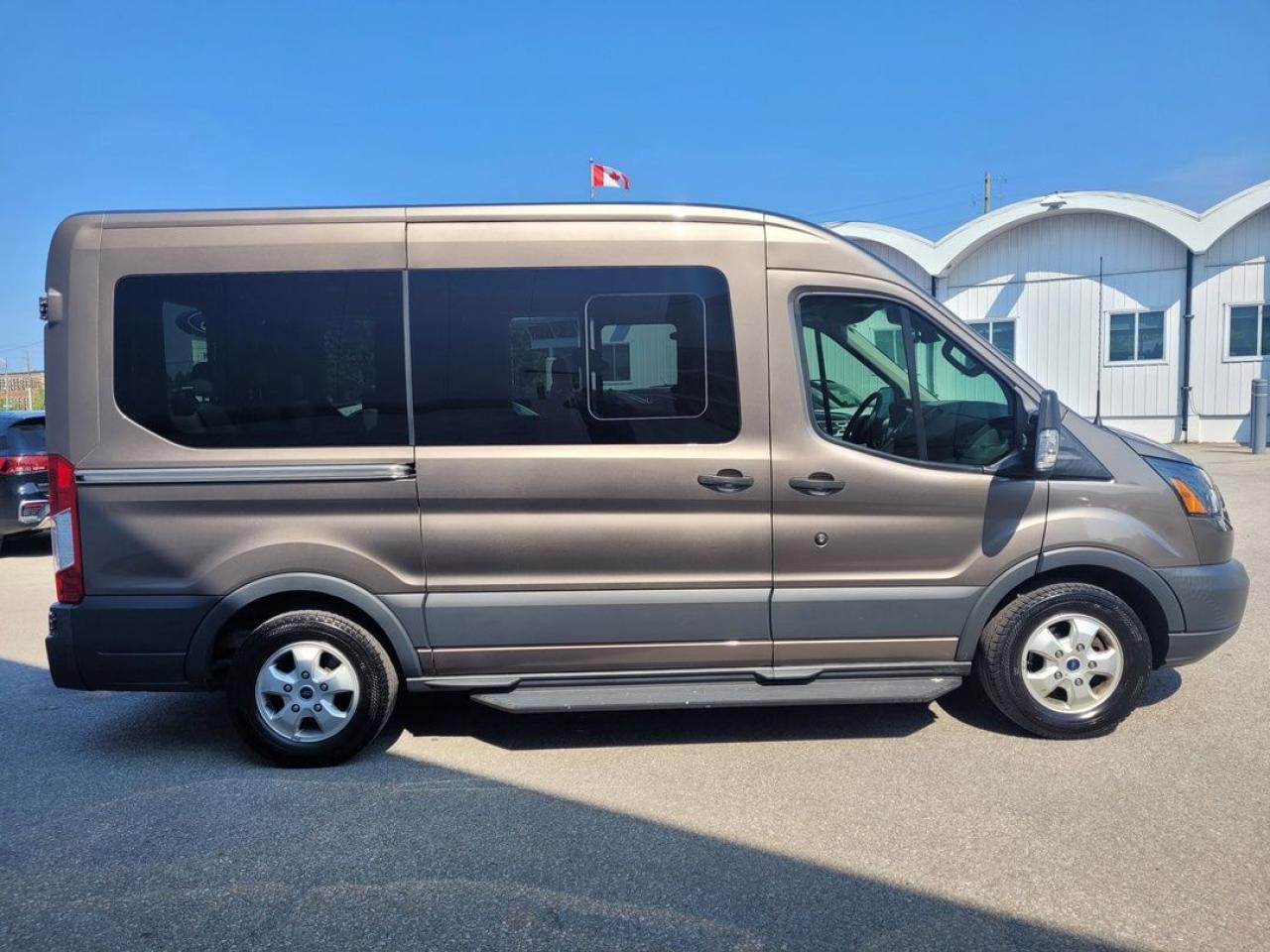 2018 Ford Transit T-150 XL Photo26