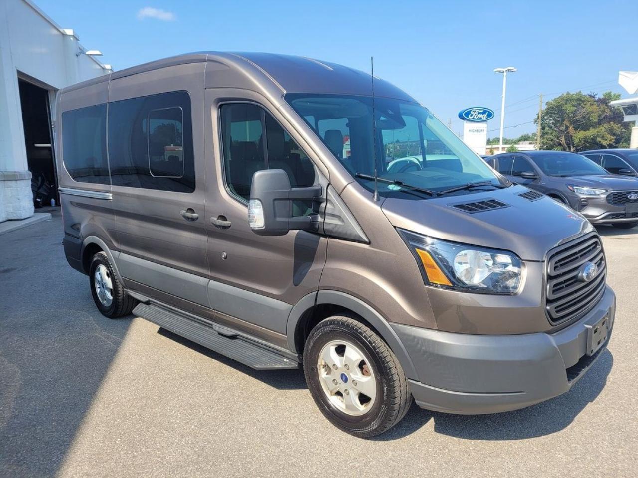 2018 Ford Transit T-150 XL Photo27