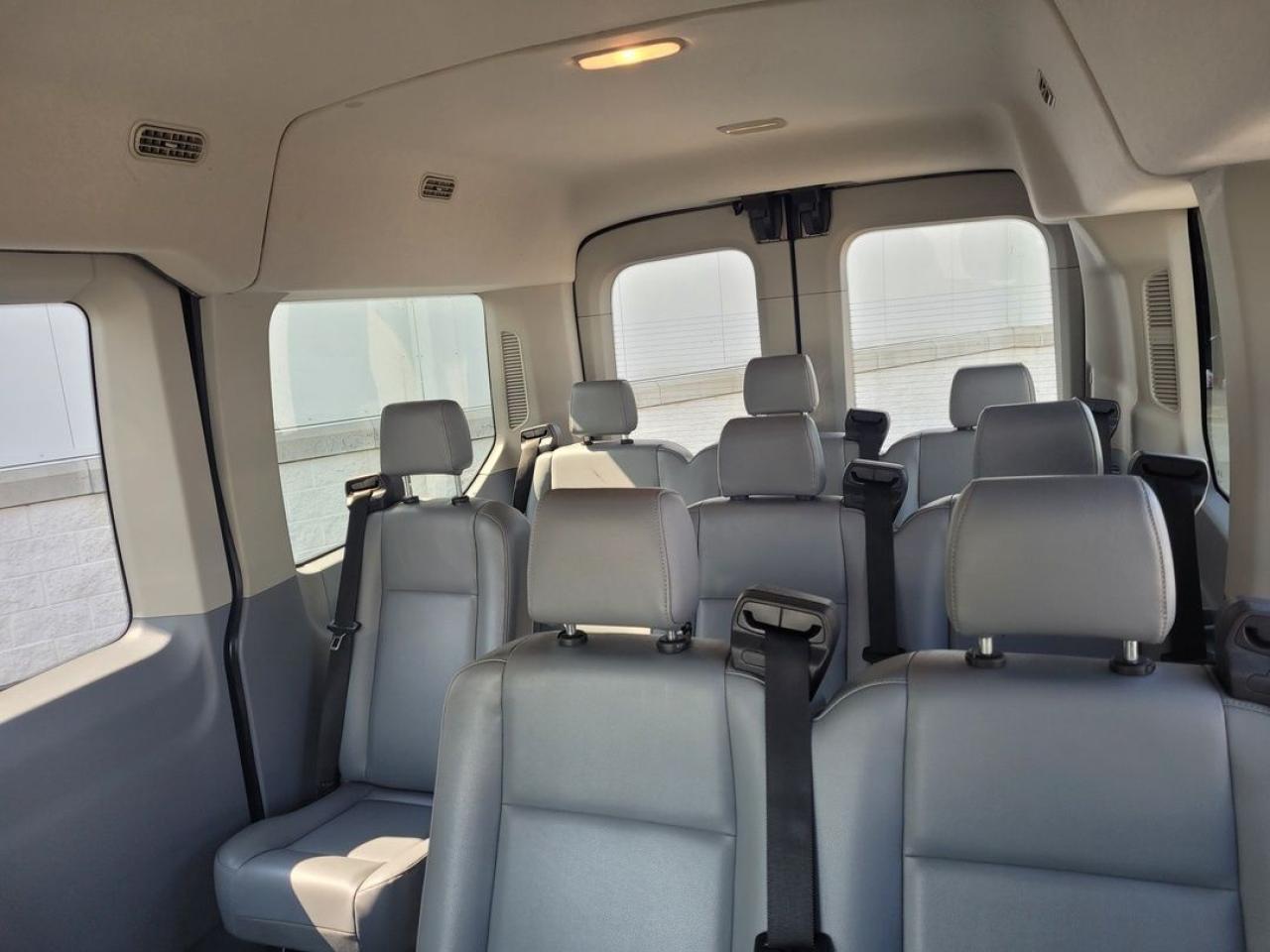 2018 Ford Transit T-150 XL Photo30