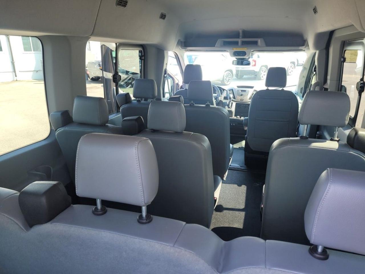 2018 Ford Transit T-150 XL Photo39