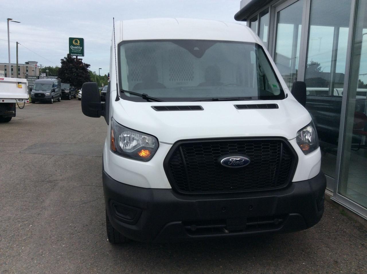 2024 Ford Transit Cargo Van 250 Photo