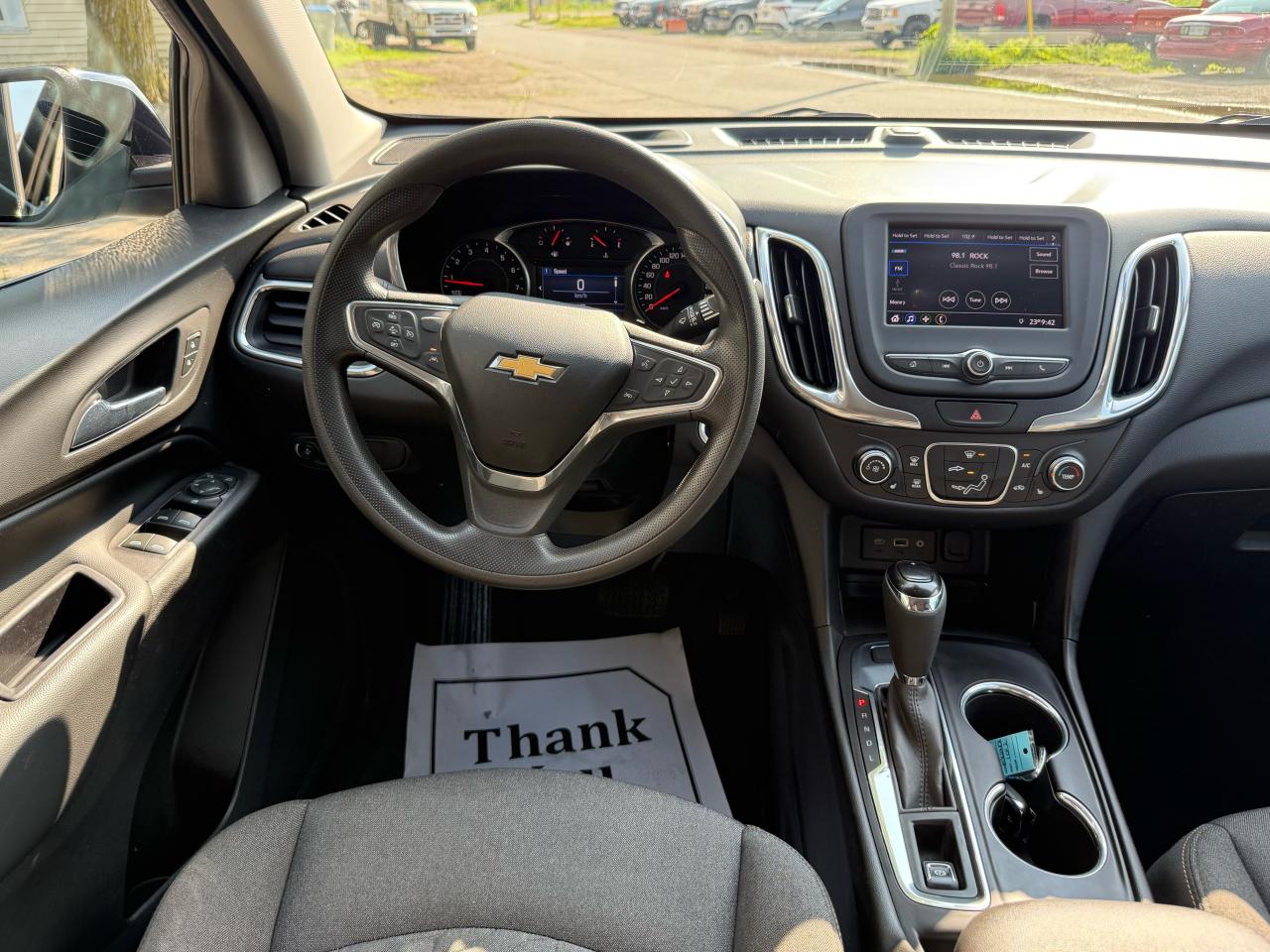 2020 Chevrolet Equinox LT - Photo #9