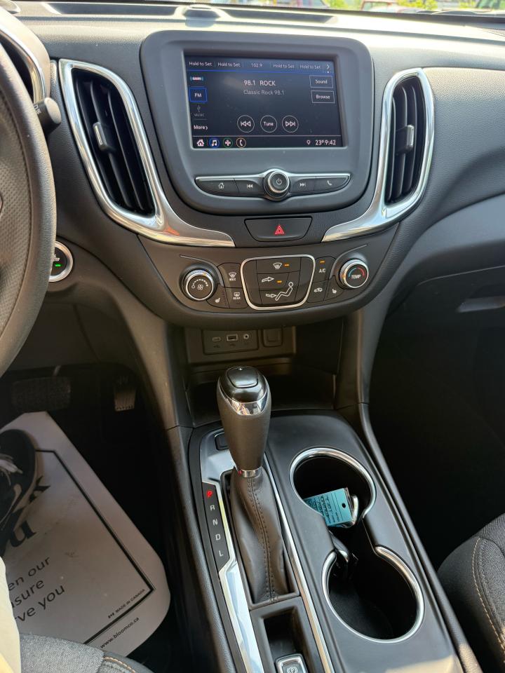 2020 Chevrolet Equinox LT - Photo #11