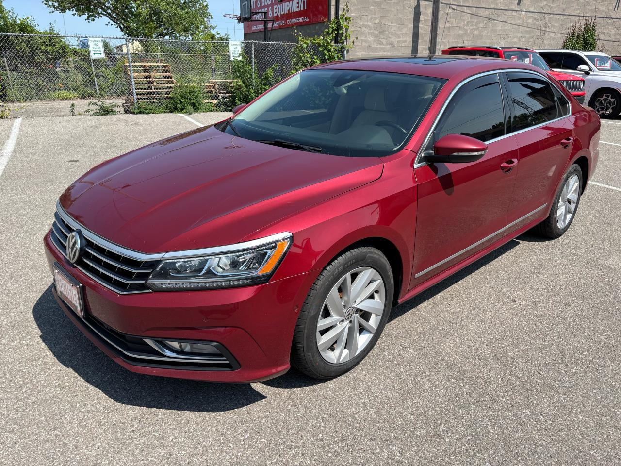 2018 Volkswagen Passat Comfortline ** BSM, LDA, ADAPT CRUISE ** Photo2