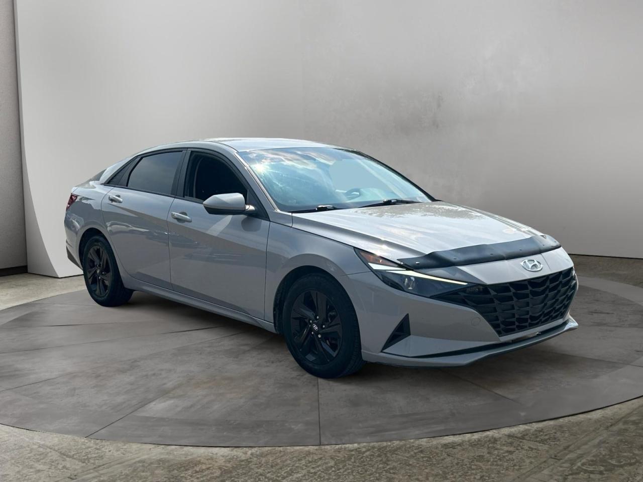 2021 Hyundai Elantra Preferred Photo