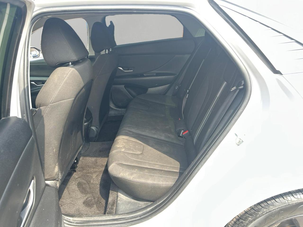 2021 Hyundai Elantra Preferred Photo