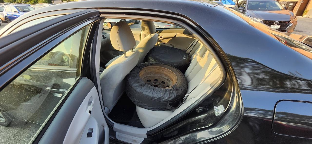 2010 Toyota Corolla 4DR SDN AUTO CE Photo