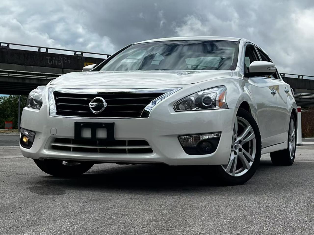 Used 2013 Nissan Altima 3.5 SL/ CLEAN TITLE/ BC LOCAL/ ONE OWNER for sale in Richmond, BC