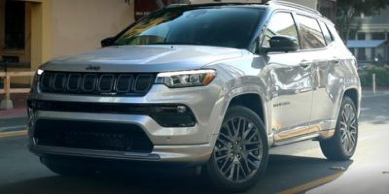 Used 2022 Jeep Compass (RED) LIMITED for sale in Toronto, ON