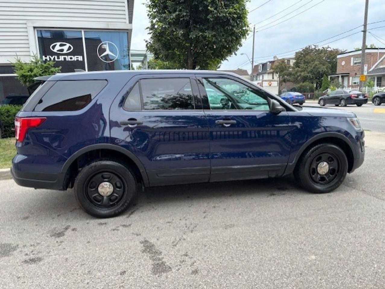 2018 Ford Police Interceptor Utility AWD-BACK UP CAMERA-CENTER CONSOLE-CERTIFIED Photo