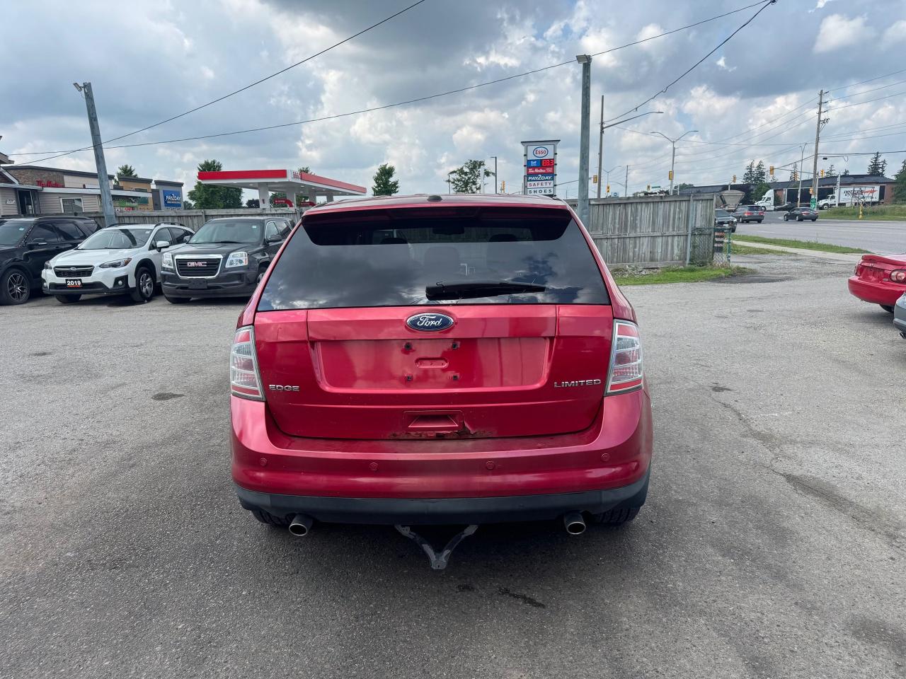 2010 Ford Edge Limited - Photo #4