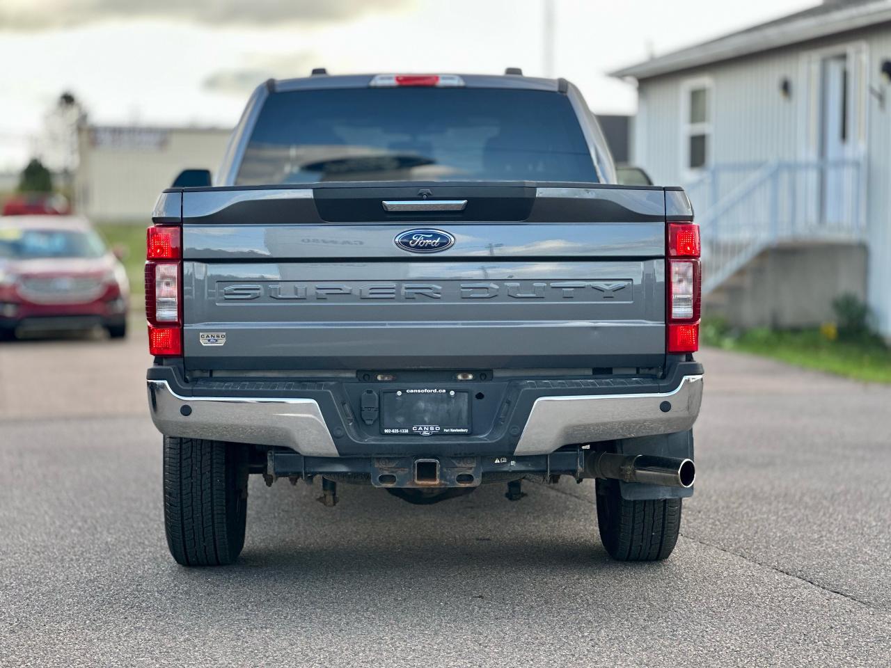 2021 Ford F-250 XLT 4X4 SUPERCREW W/ PREMIUM PACKAGE / SNOW & 5TH WHEEL PREP Photo5