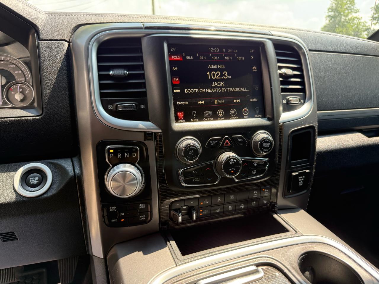 2017 RAM 1500 Limited - Photo #11