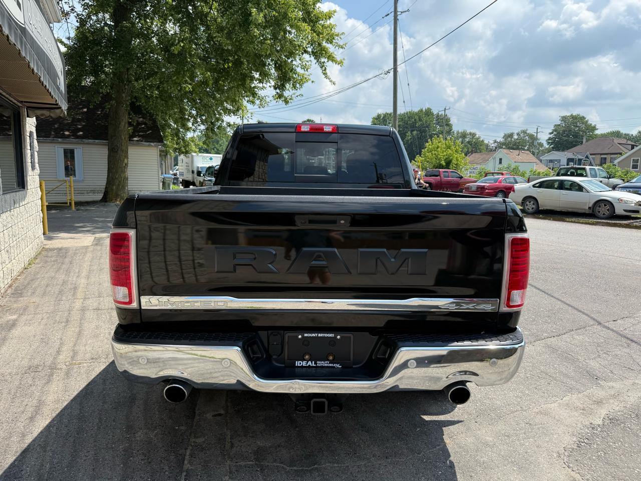 2017 RAM 1500 Limited - Photo #4