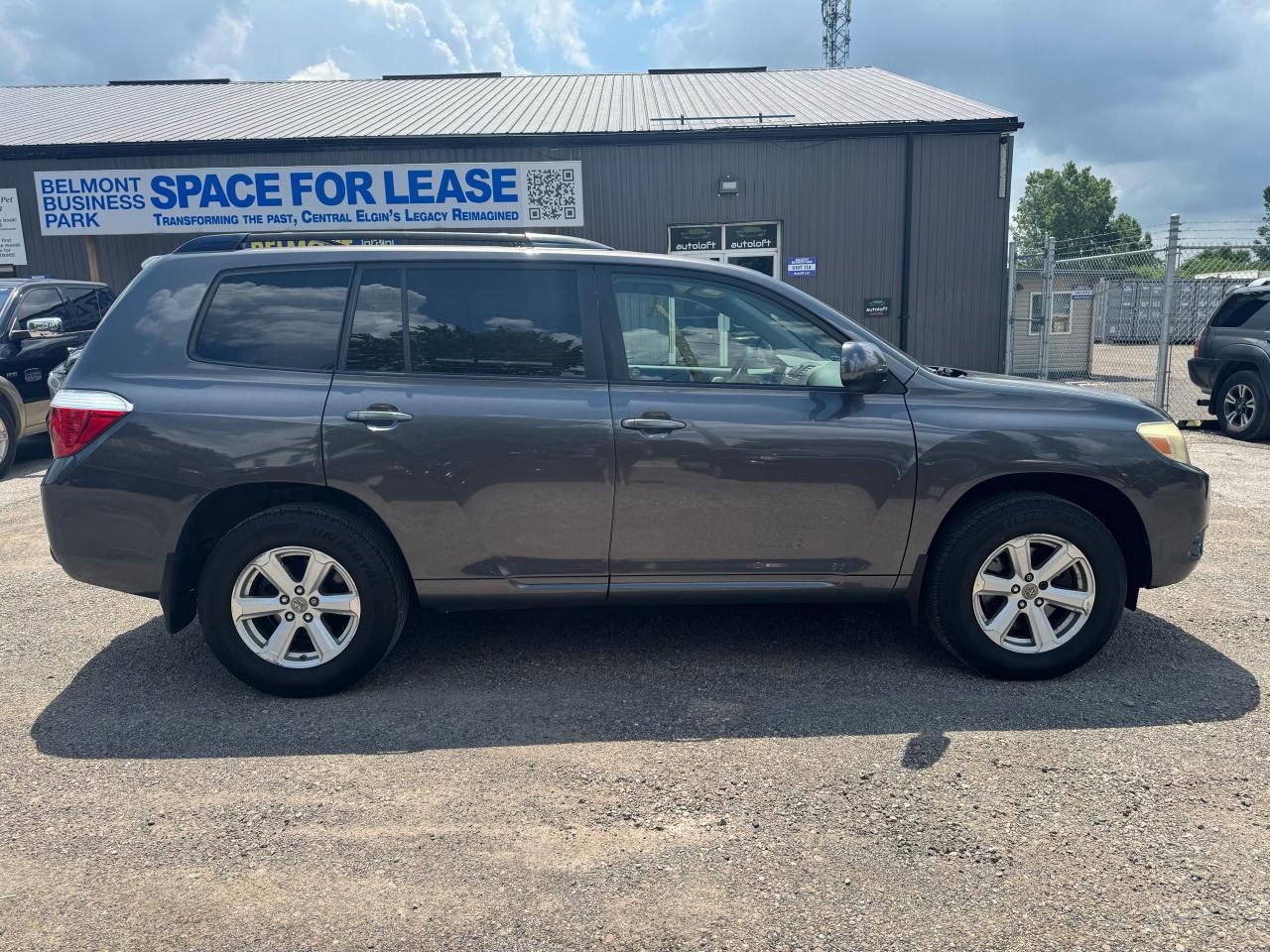 2008 Toyota Highlander SR5 - Photo #6