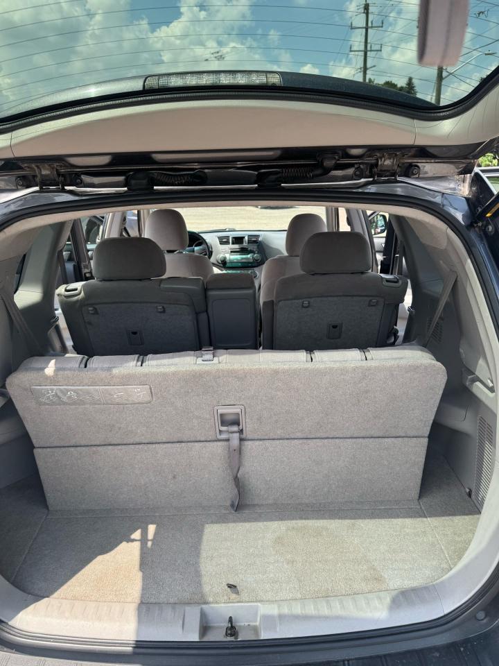 2008 Toyota Highlander SR5 - Photo #14