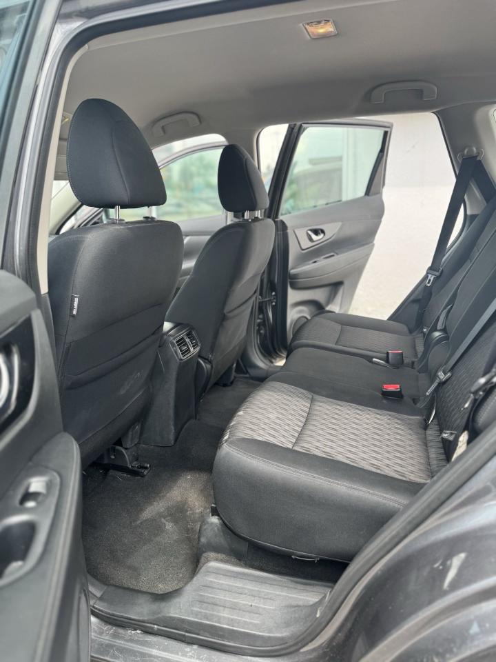 2018 Nissan Rogue S - Photo #7