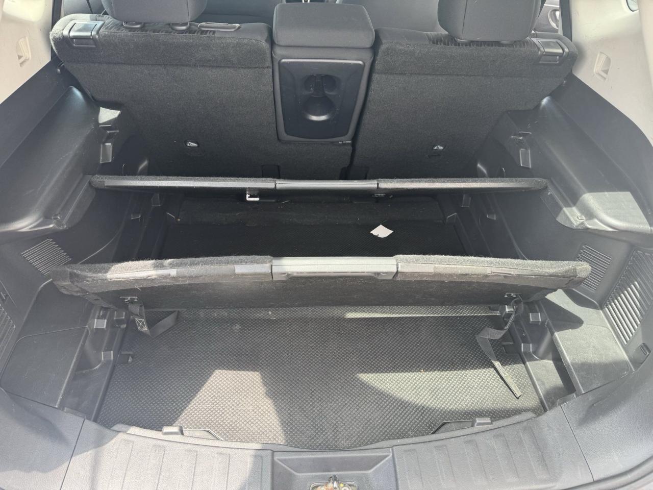 2018 Nissan Rogue S - Photo #9