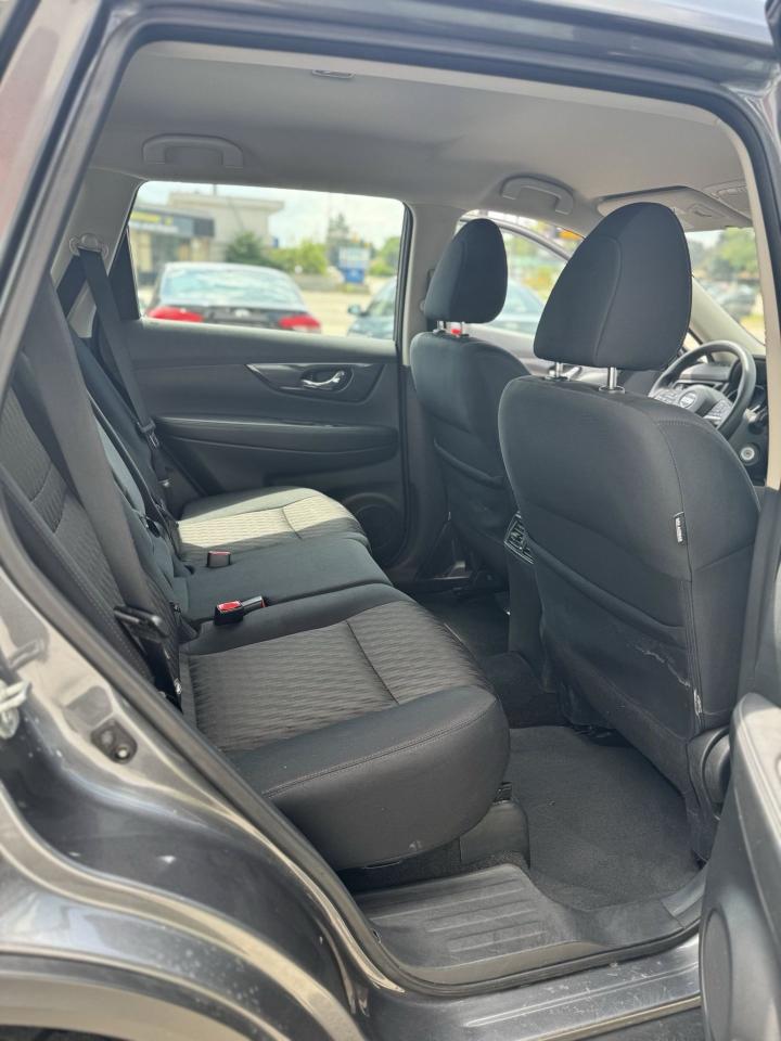 2018 Nissan Rogue S - Photo #12